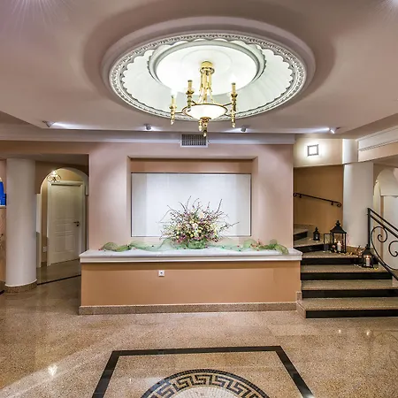 Frido Luxury With Jacuzzi Villa *