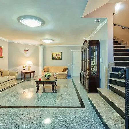 Villa Frido Luxury With Jacuzzi *