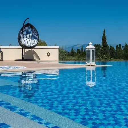 Frido Luxury With Jacuzzi Villa