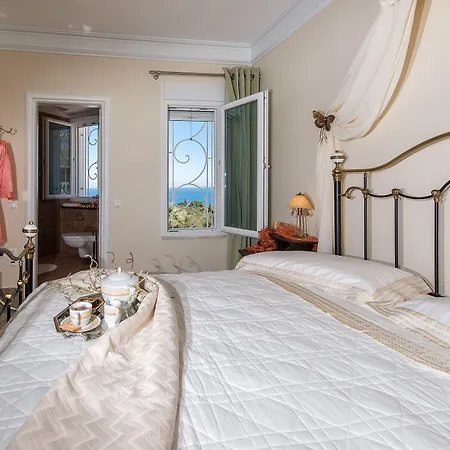 Frido Luxury With Jacuzzi 别墅 *