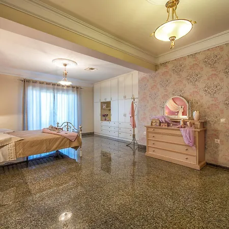 Villa Frido Luxury With Jacuzzi *