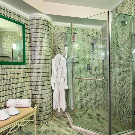Frido Luxury With Jacuzzi *