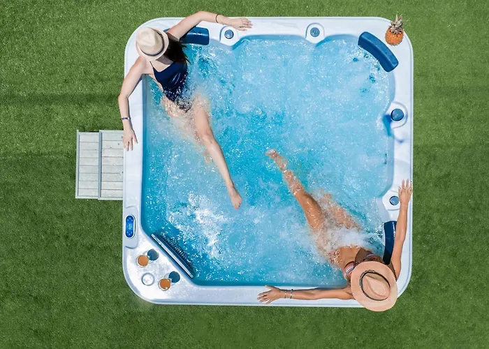 Frido Luxury With Jacuzzi *