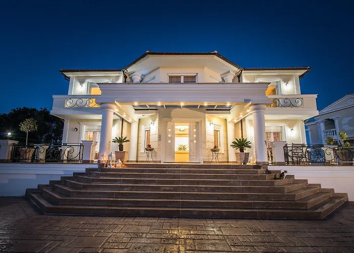 Villa Frido Luxury With Jacuzzi *