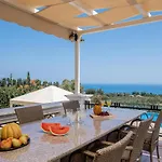 Frido Luxury With Jacuzzi *