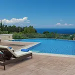 Villa Frido Luxury With Jacuzzi Akrotiri (Zakynthos)