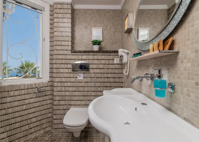 Frido Luxury With Jacuzzi Villa Akrotiri (Zakynthos)