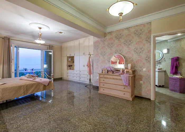 Frido Luxury With Jacuzzi