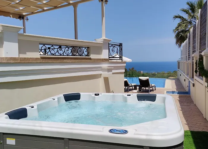 Frido Luxury With Jacuzzi *