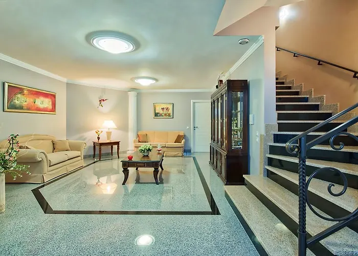 Villa Frido Luxury With Jacuzzi *